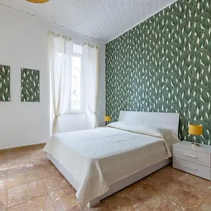 san-lorenzo-residence-two.it-romehotels.com/